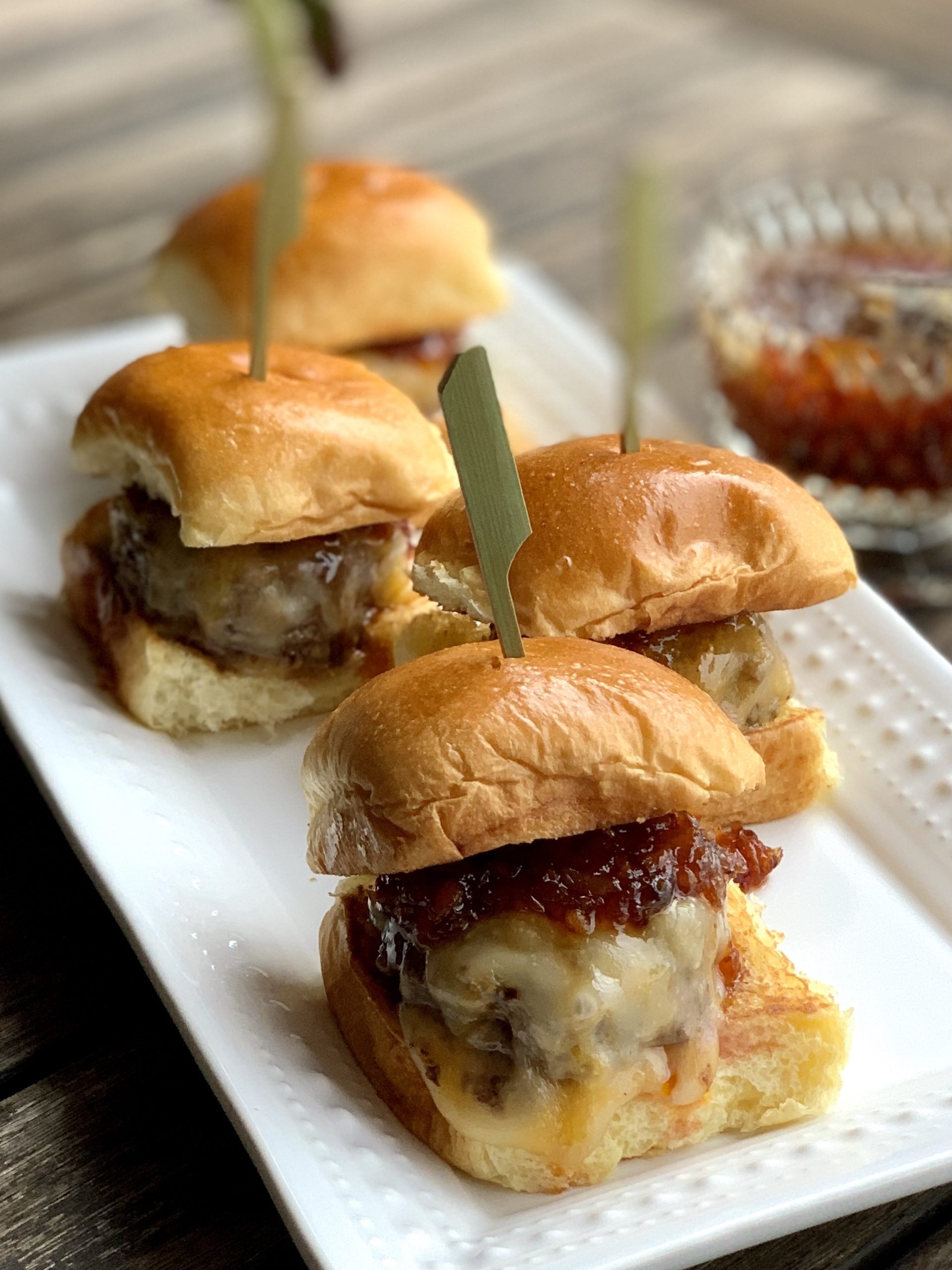 Beef Sliders with Easy Bacon Jam – The Tiny Fairy