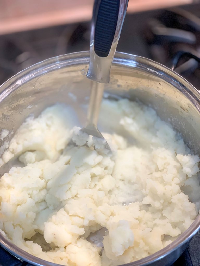 Creamy Mashed Potatoes – The Tiny Fairy