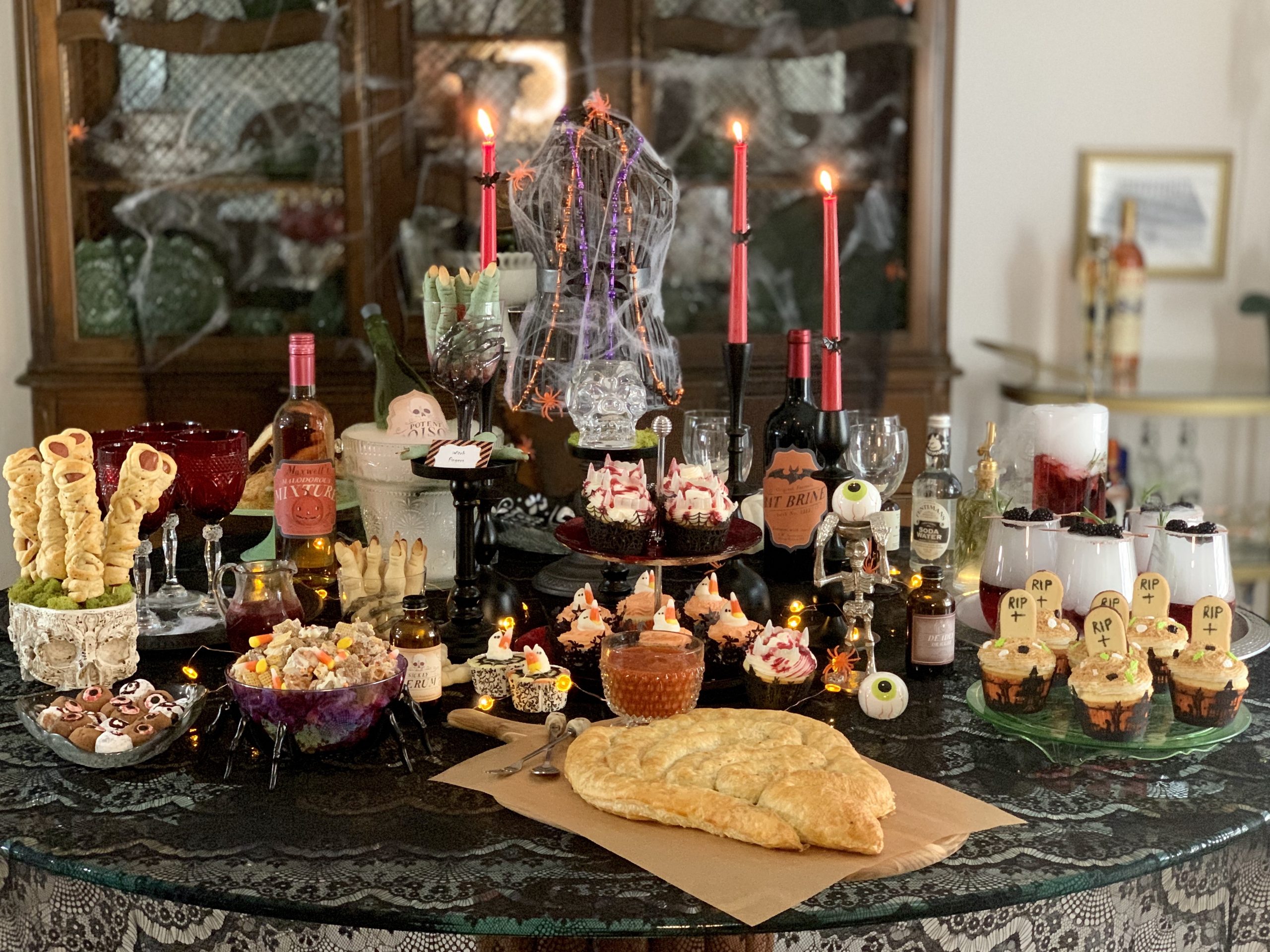 Hocus Pocus Buffet & Party Signs