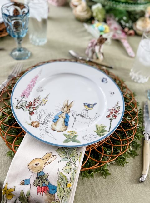 Green Toile Bunnies in the Garden – The Tiny Fairy